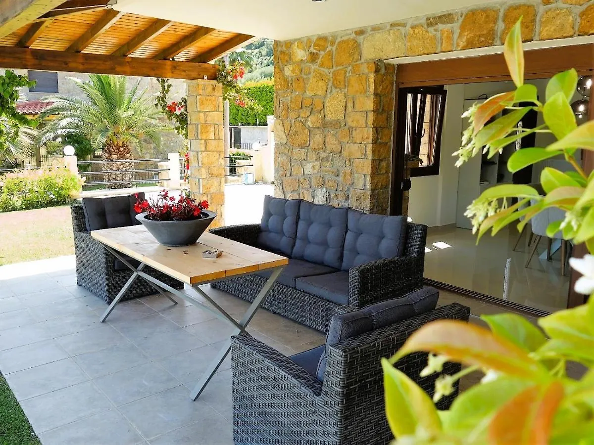 Blue Dream Villa Nea Skioni